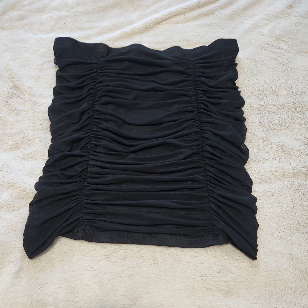 NWOT Elegant Black Ruched Skirt